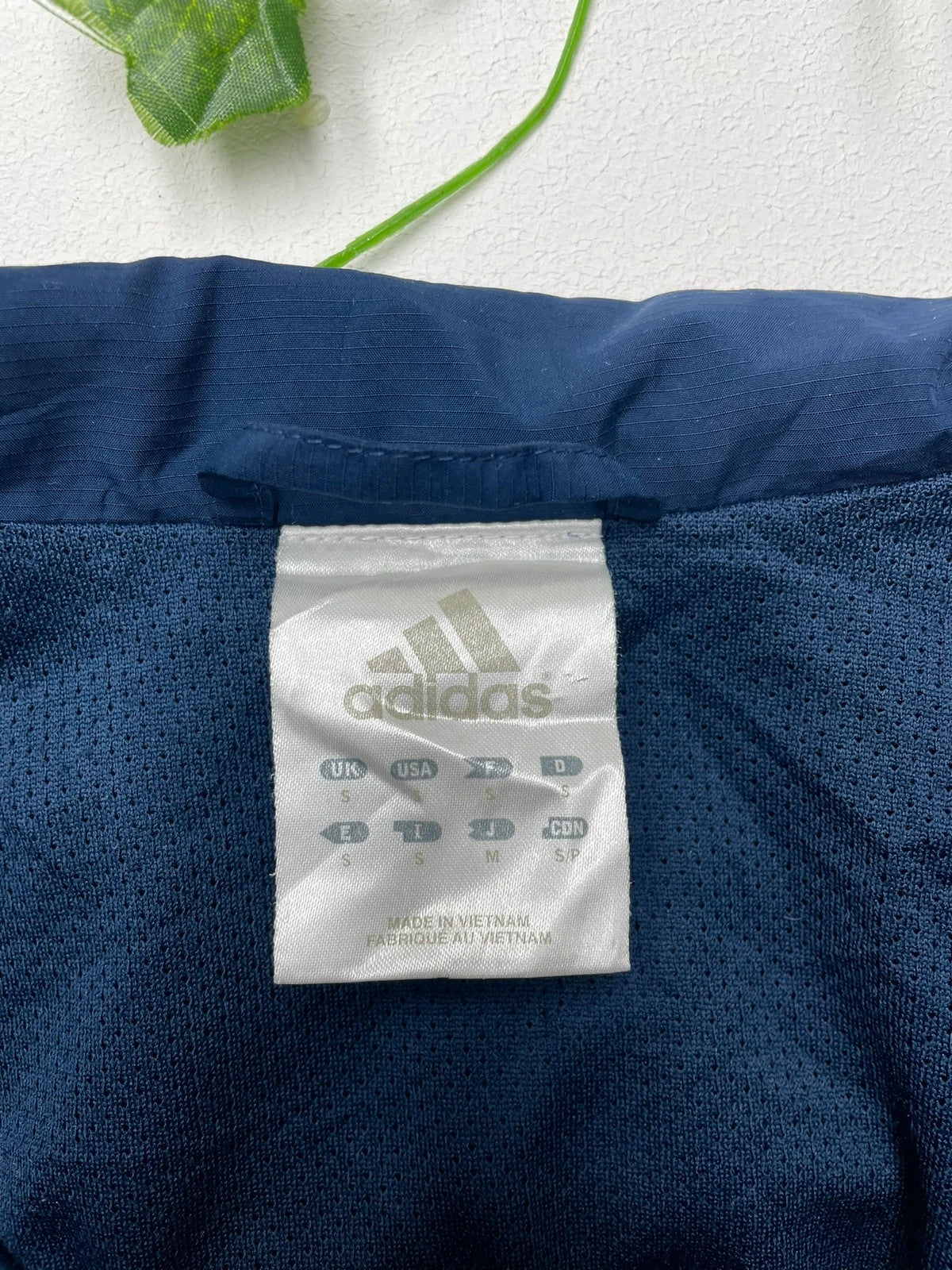 Adidas Jacke Windbreaker S - MonkeysVintage