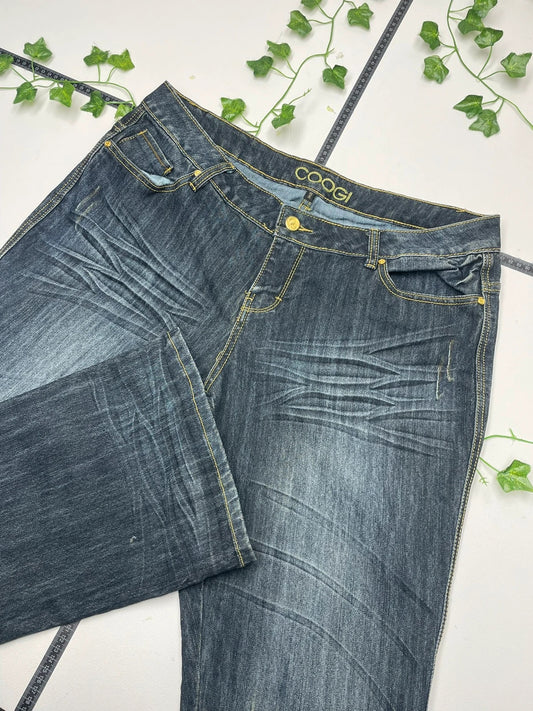 COOGI Vintage Y2K Low Waist Flared Jeans XXL - MonkeysVintage