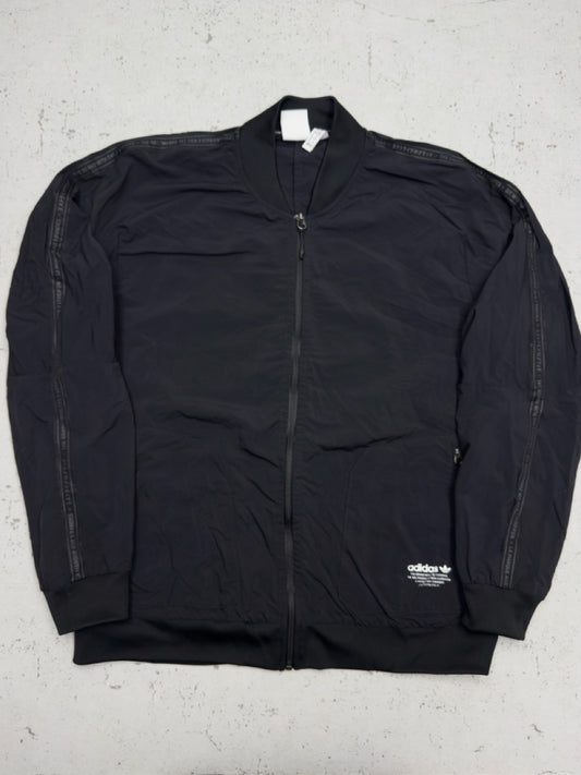 Adidas Bomberjacke schwarz Vorderseite