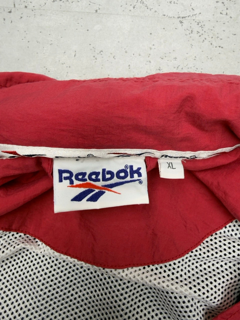 Reebok Windbreaker blau Detail