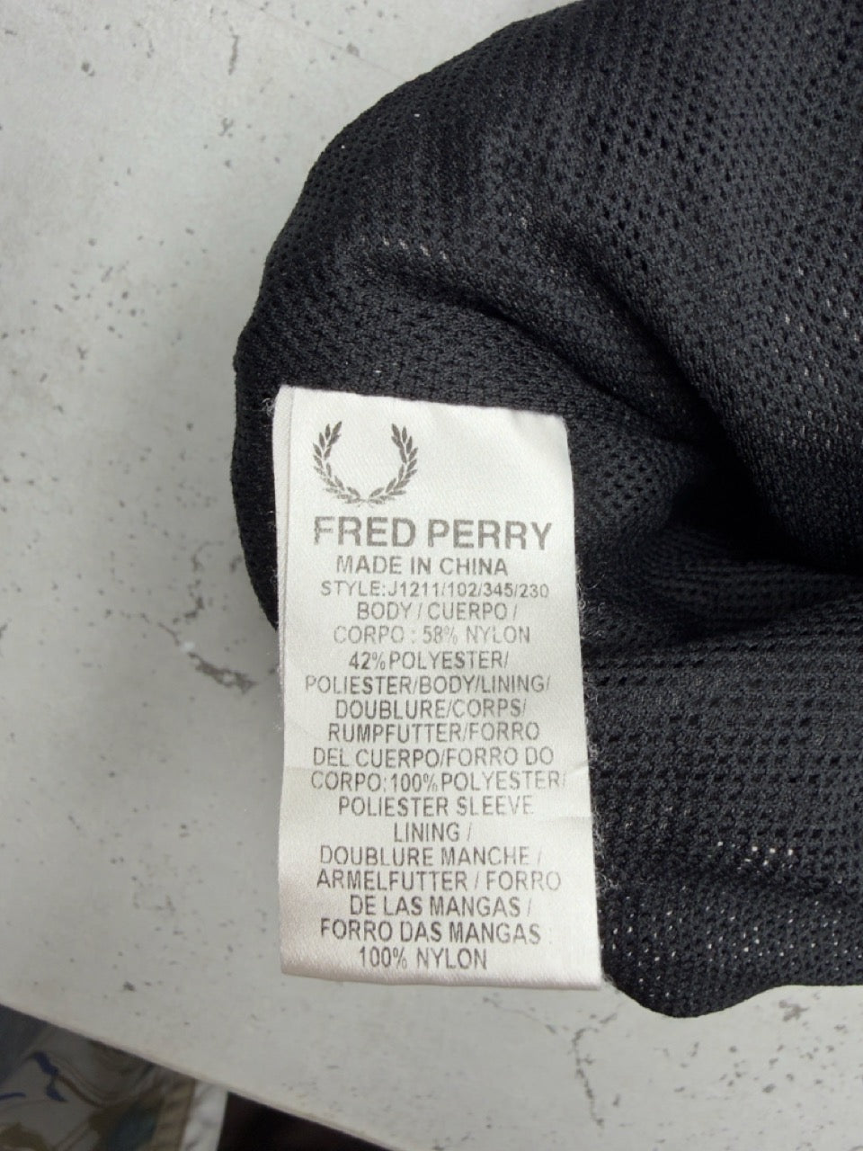 Fred Perry Harrington Jacke Hahnentritt grau braun Detail
