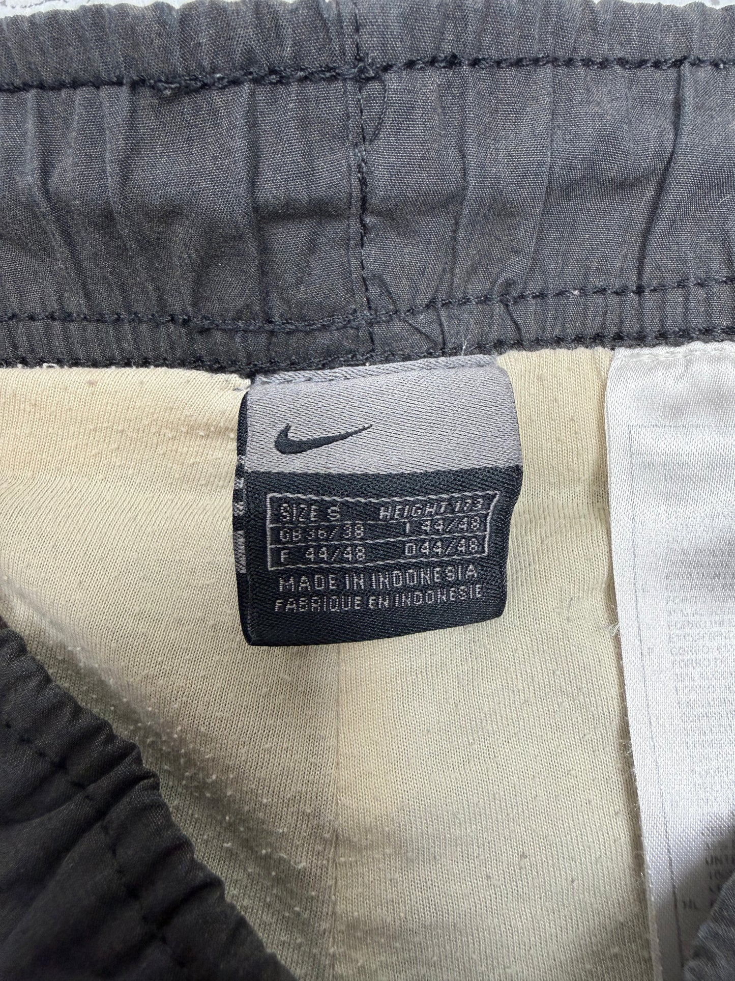 Nike vintage Trackpants baggy Fit Jogginghose grau S