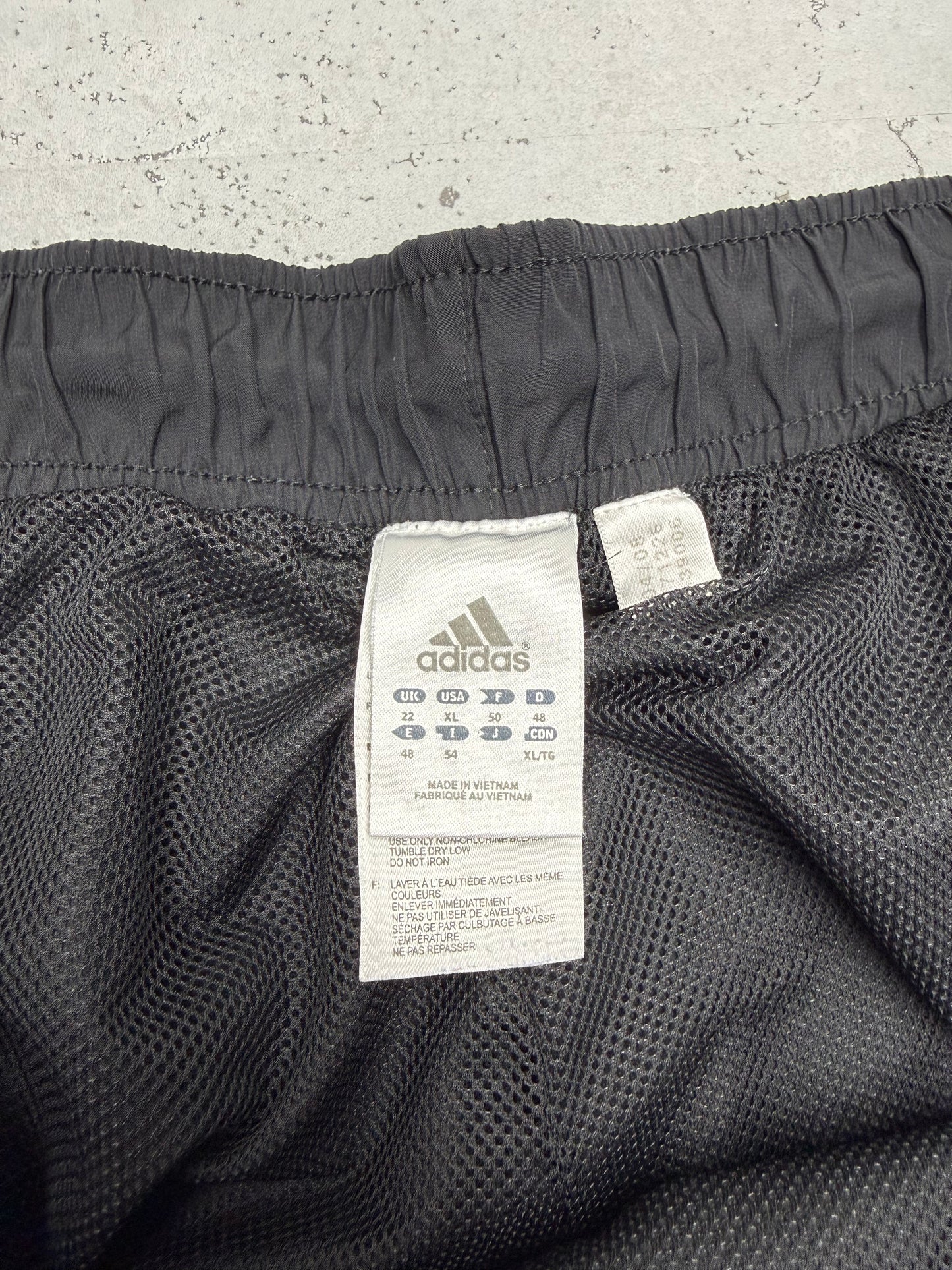 Adidas vintage Trackpants Jogginghose Jogger baggy Fit schwarz XL