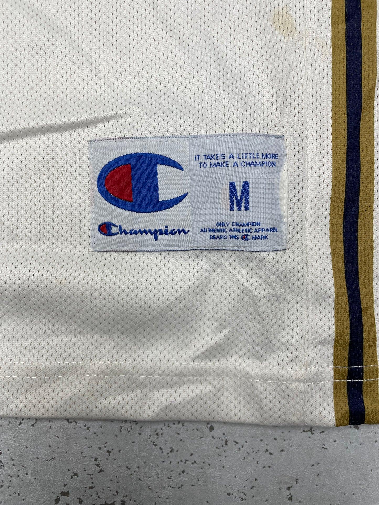 Champion NBA Cavaliers Lebron James 23 Jersey Trikot M - MonkeysVintage