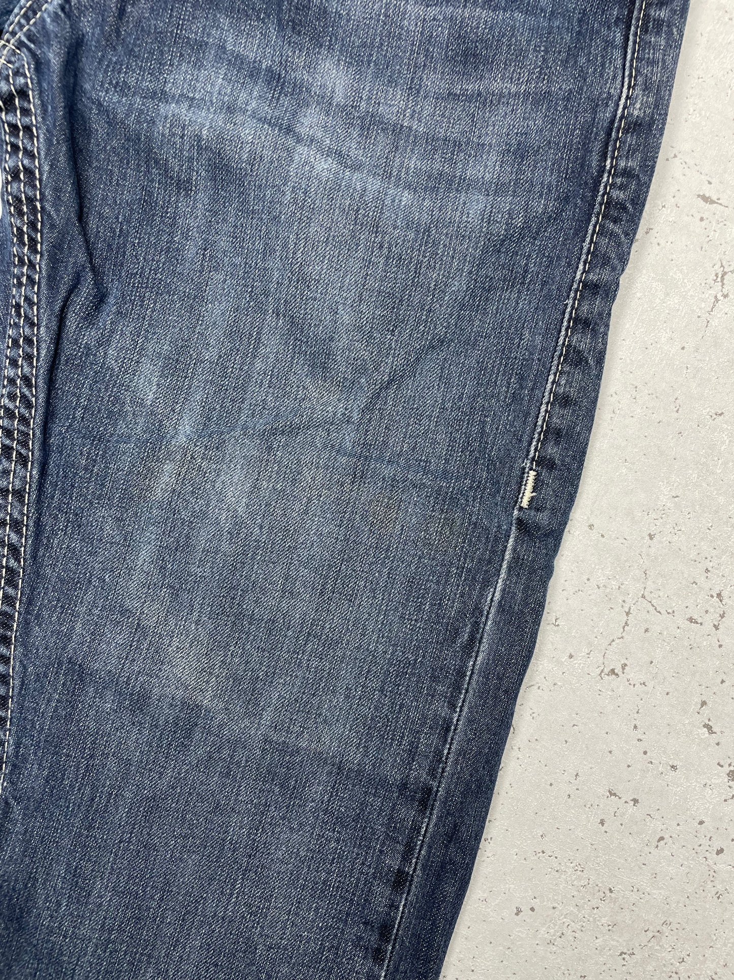 True Religion Straight Vintage Low Waist Baggy Jeans Blau M - MonkeysVintage