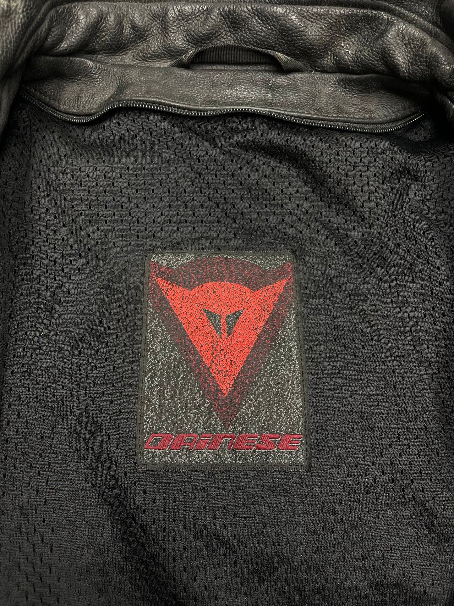 Dainese Vintage Lederjacke Mottoradjacke schwarz gelb M - MonkeysVintage