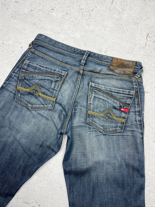 Quicksilver Y2K Vintage Straight Leg Fit Jeans blau W32 - MonkeysVintage