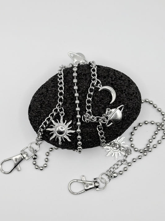 „Galaxy Chain“ Silber Hosenkette mit Sonne, Mond und Saturn Y2K Streetstyle