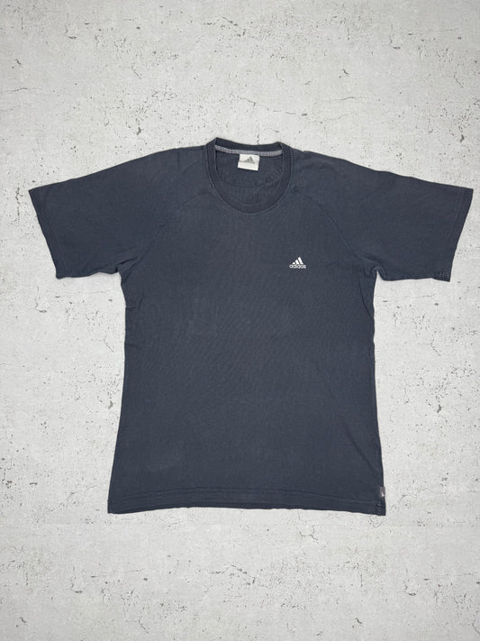 Adidas Vintage Small Logo T-Shirt Blau M - MonkeysVintage