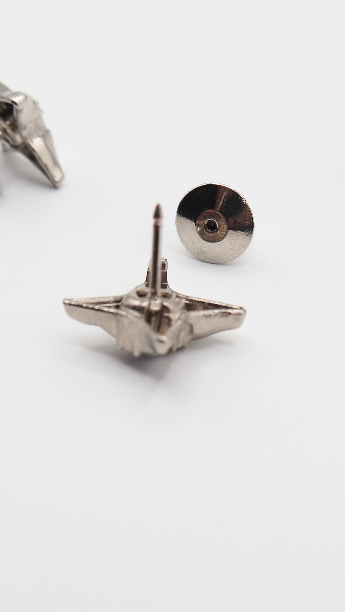 „Starlock Clips“ – 4x Kleidungsclips zum Jeans enger machen | Silber Sterne | Y2K Accessoire