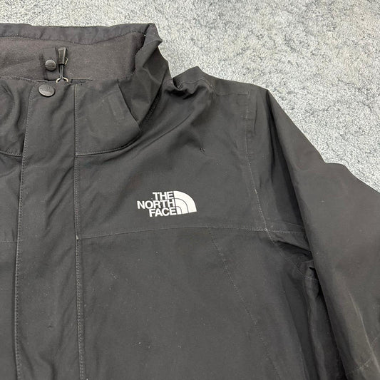 The North Face HyVent Allwetter outdoor Jacke schwarz S