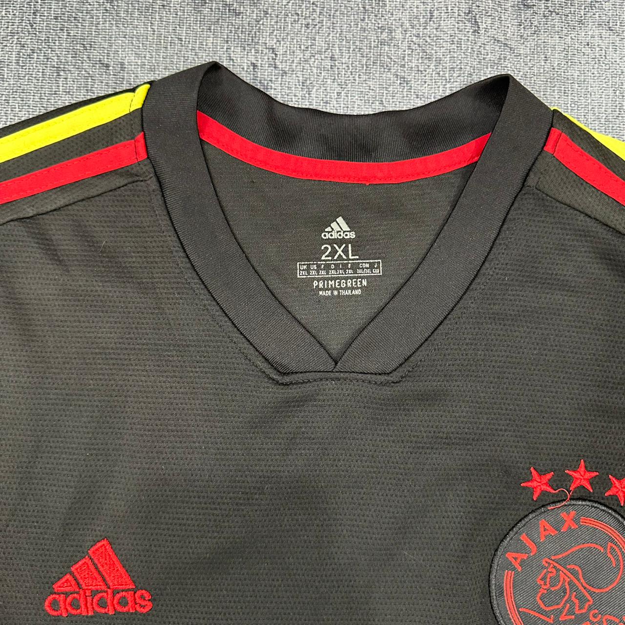 Ajax Amsterdam x Adidas 2021/2022 3. Trikot Three Little Birds Bob Marley Jersey XXL