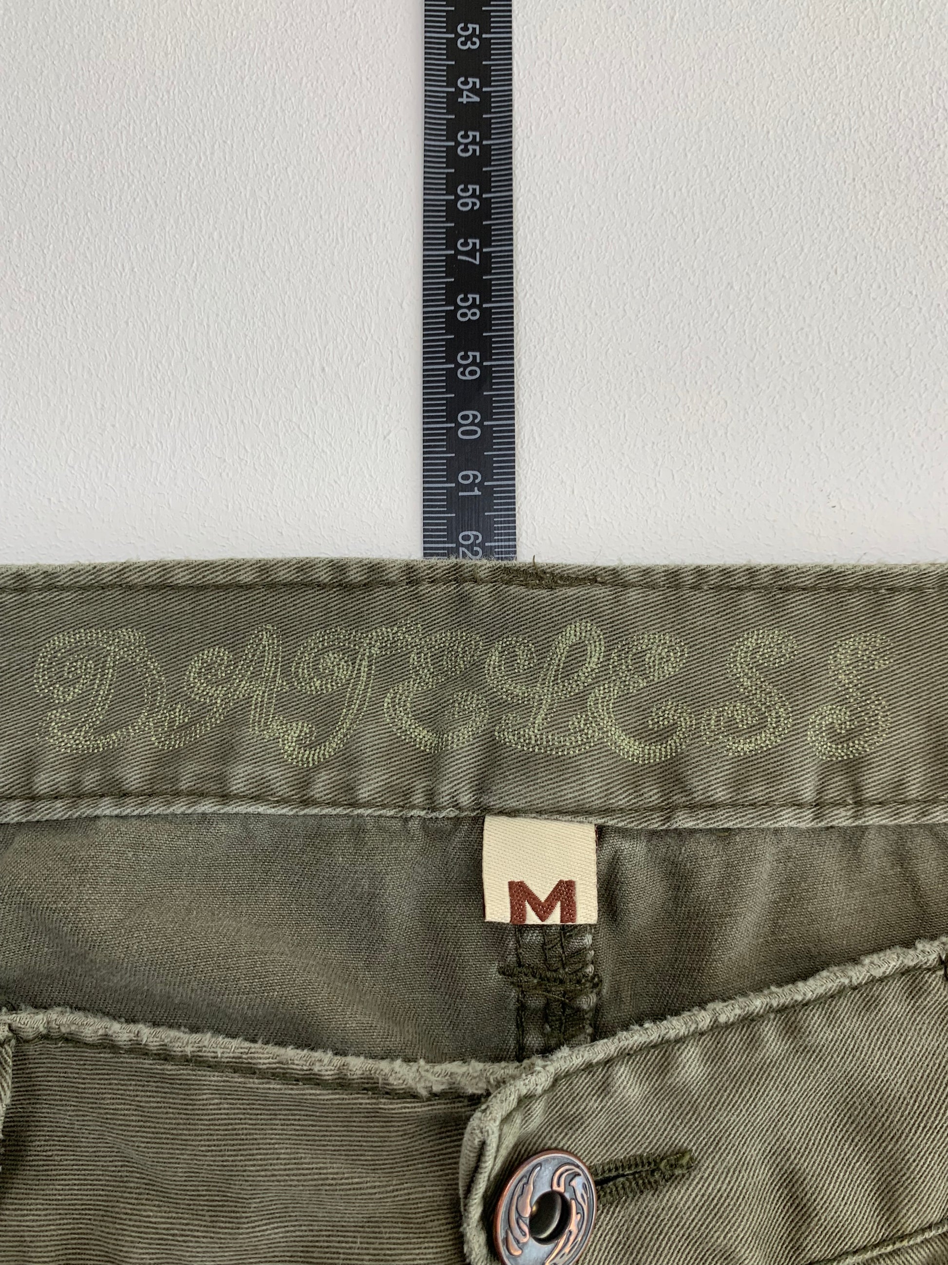 Vintage Y2K Japanese Low Waist Cargo Hose 38 M - MonkeysVintage
