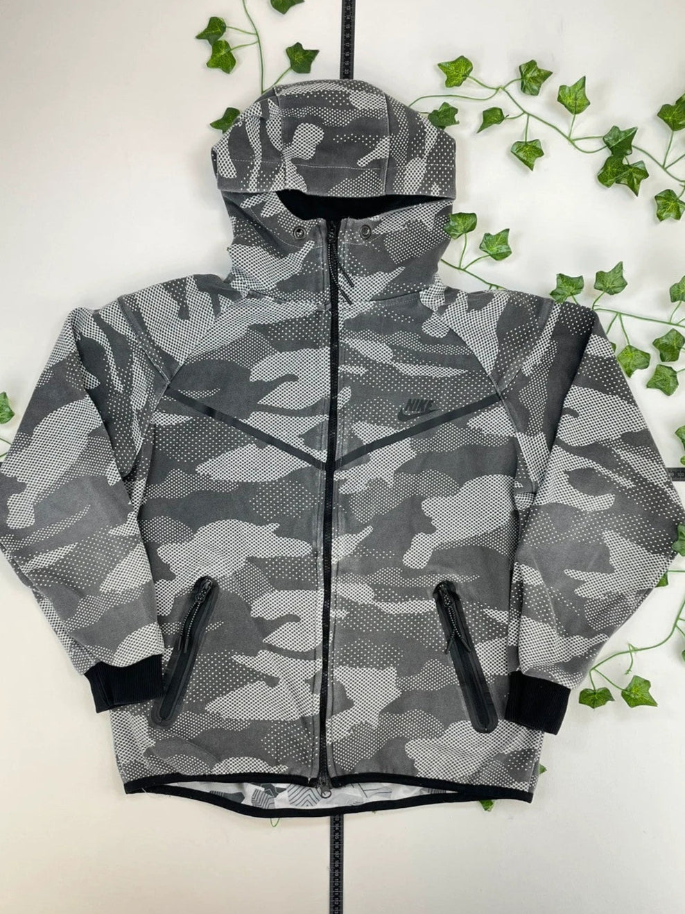 Nike Jacke Zipper M - MonkeysVintage