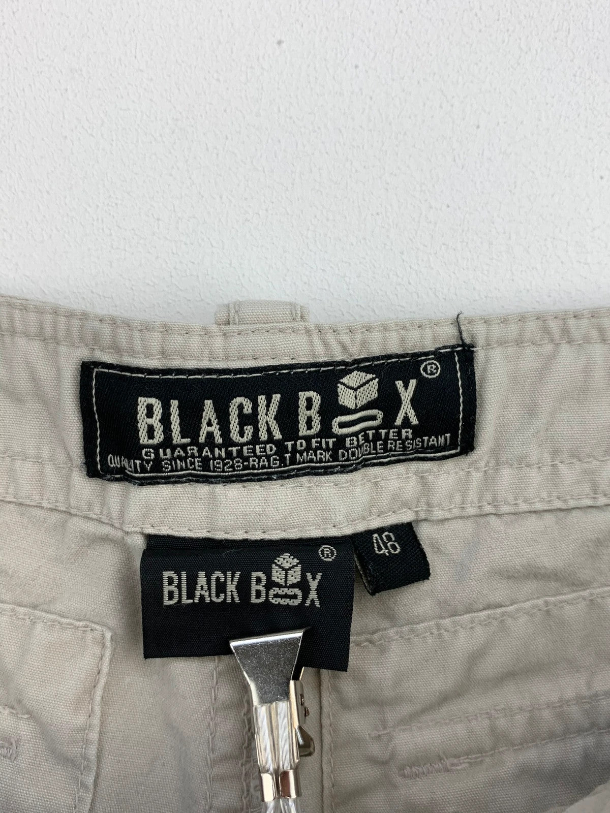 Vintage Baggy Cargo Hose hell W32 L32 - MonkeysVintage