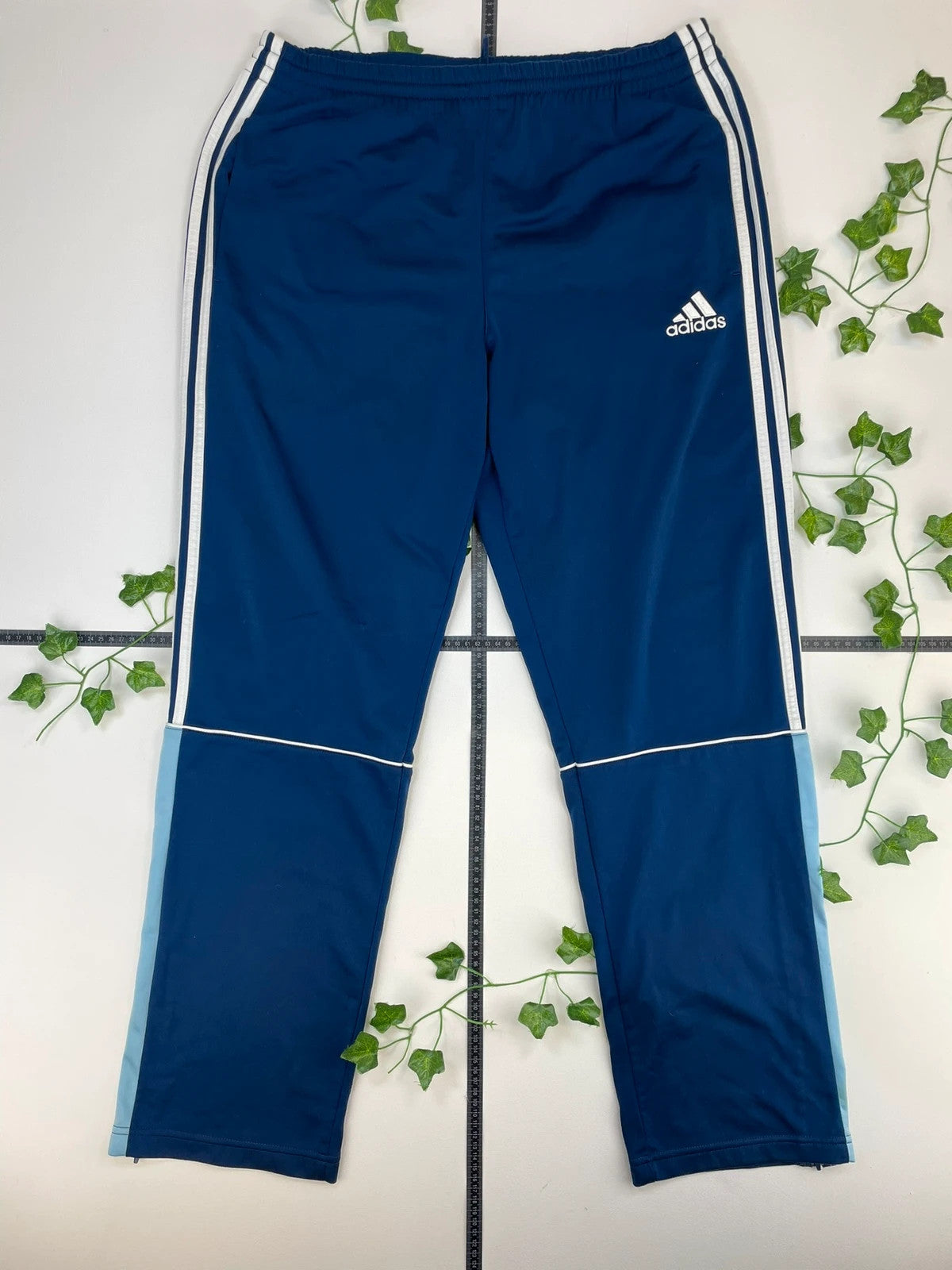 Adidas Vintage Jogginghose M - MonkeysVintage