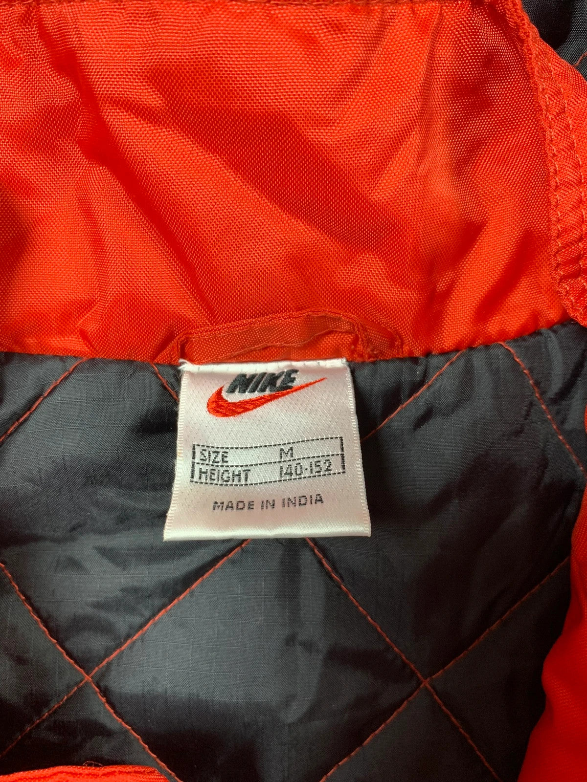 Nike Vintage Winterjacke S - MonkeysVintage