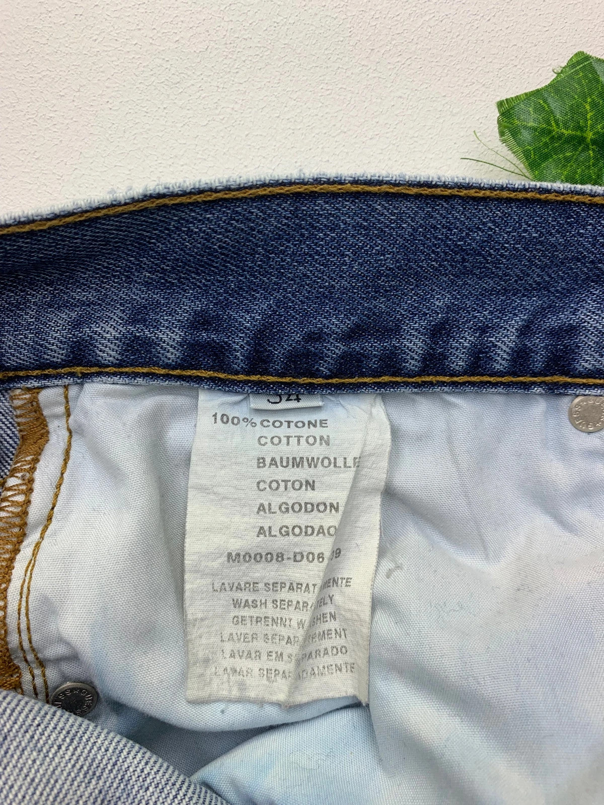 Guess Vintage Jeans W34 L34 - MonkeysVintage