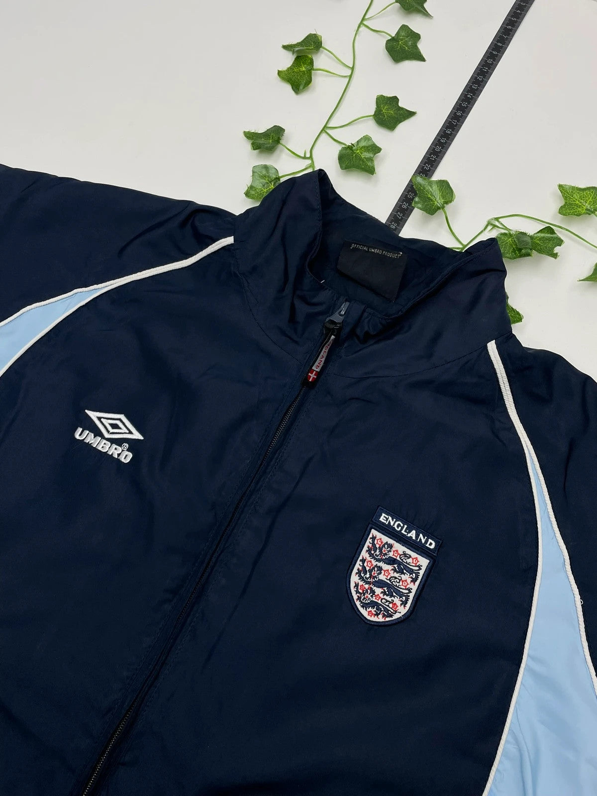 Umbro England Vintage Windbreaker Sportjacke L - MonkeysVintage