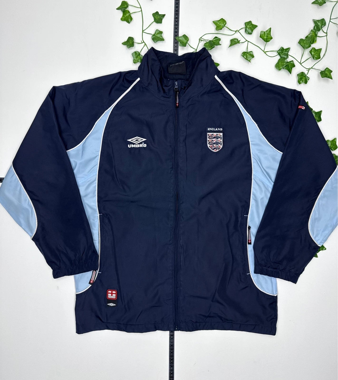 Umbro England Vintage Windbreaker Sportjacke L - MonkeysVintage