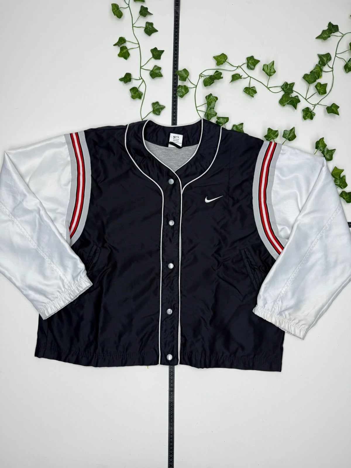 Nike Vintage Collegejacke Boxy Fit Jacke M - MonkeysVintage