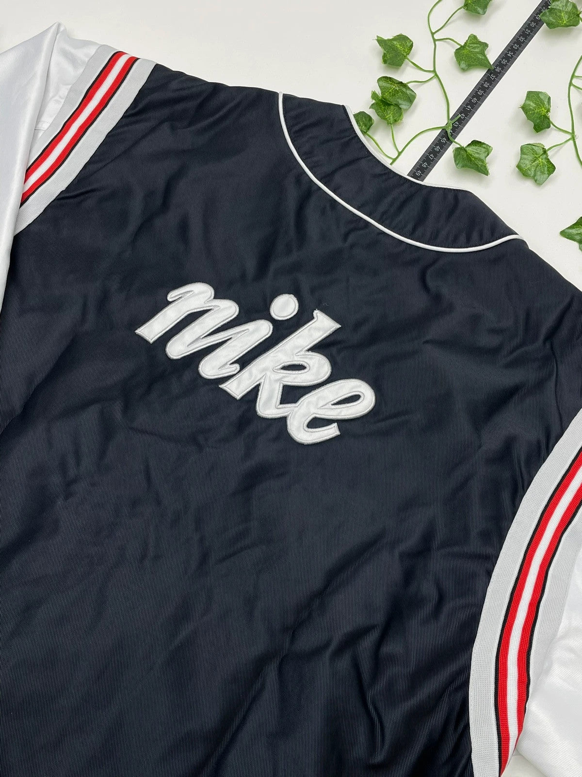 Nike Vintage Collegejacke Boxy Fit Jacke M - MonkeysVintage