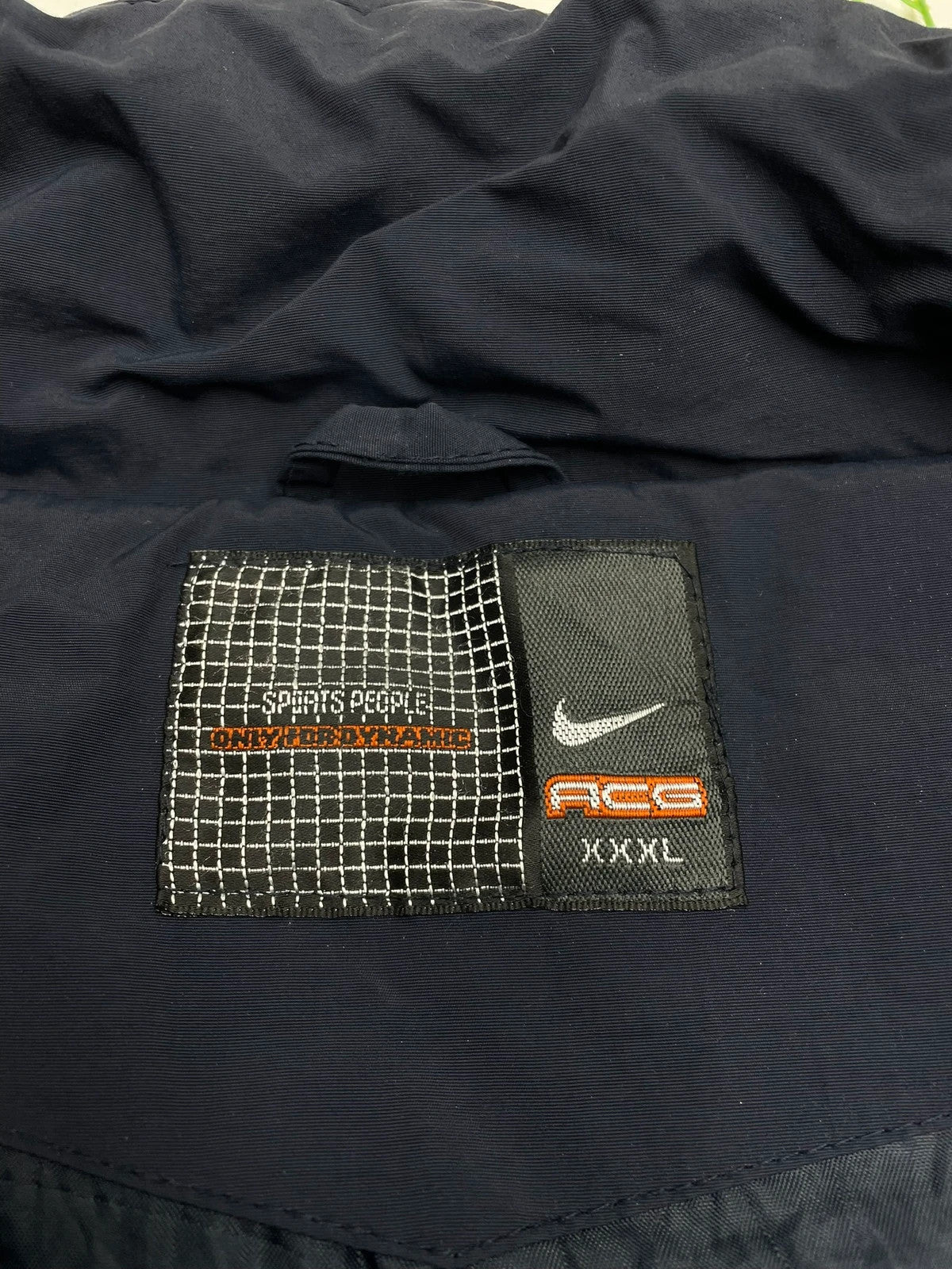 Nike ACG Vintage Jacke gefüttert XXXL - MonkeysVintage