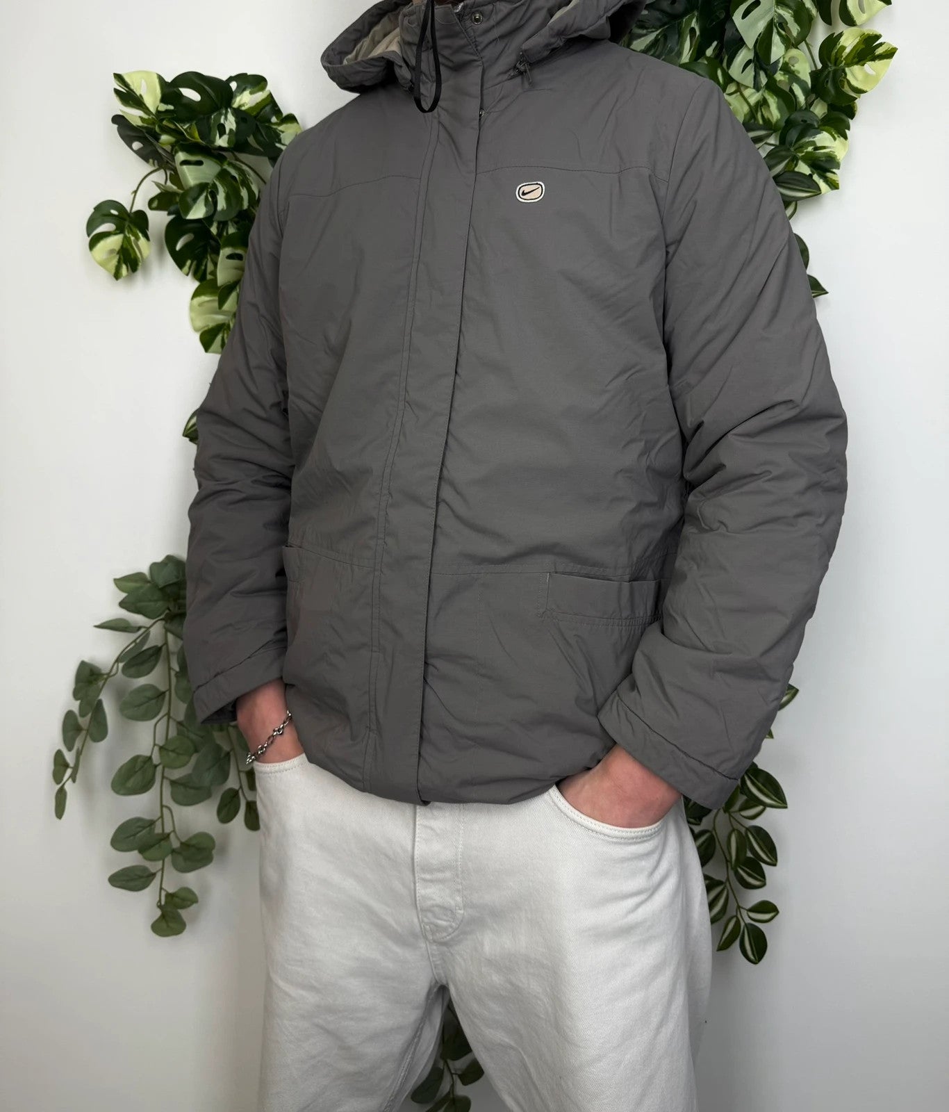 Nike Vintage gefütterter Parka Jacke M - MonkeysVintage