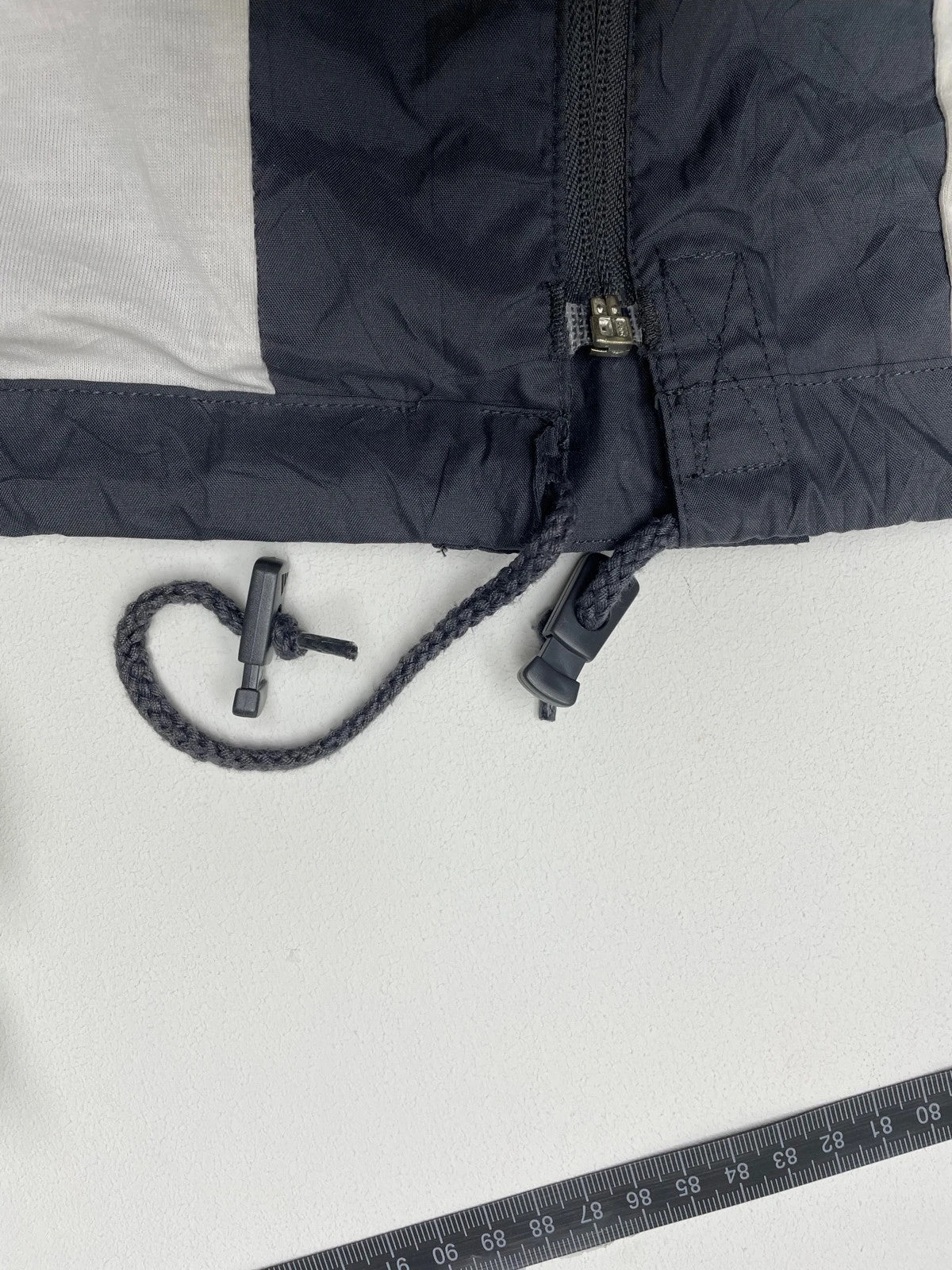Adidas Vintage Windbreaker Trackjacket M - MonkeysVintage