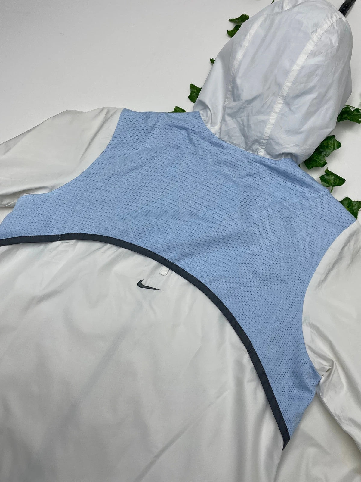Nike TN Vintage Windbreaker Jacke S - MonkeysVintage