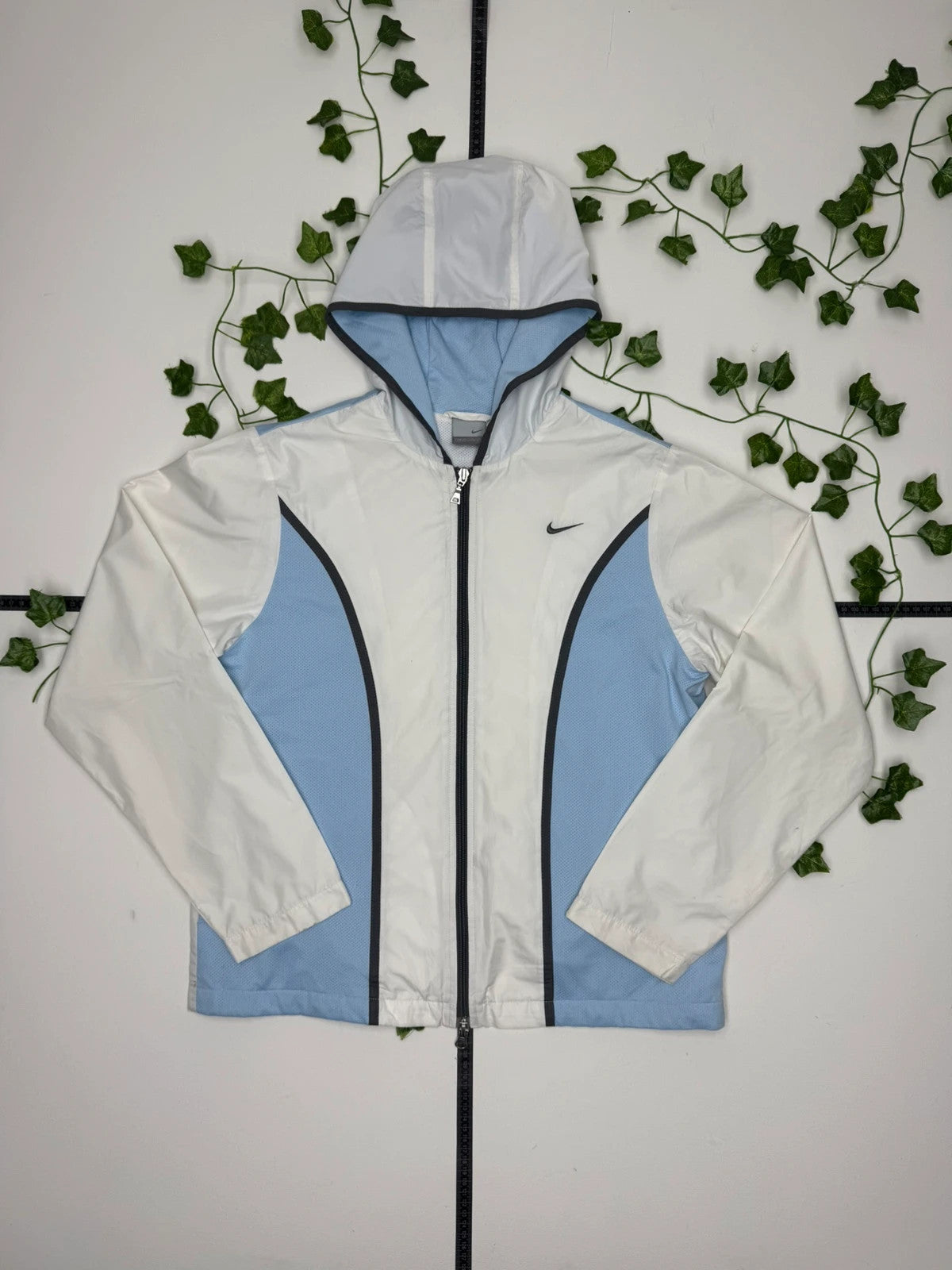 Nike TN Vintage Windbreaker Jacke S - MonkeysVintage