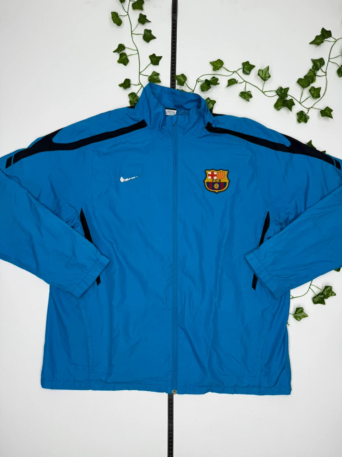Nike x FC Barcelona Vintage Windbreaker Jacke XXL - MonkeysVintage