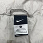 Nike Vintage gefütterte Jacke L - MonkeysVintage