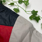 Nike Vintage gefütterte Jacke L - MonkeysVintage