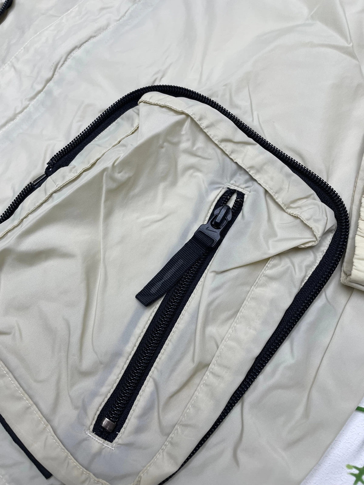 Nike Vintage Jacke Windbreaker S - MonkeysVintage