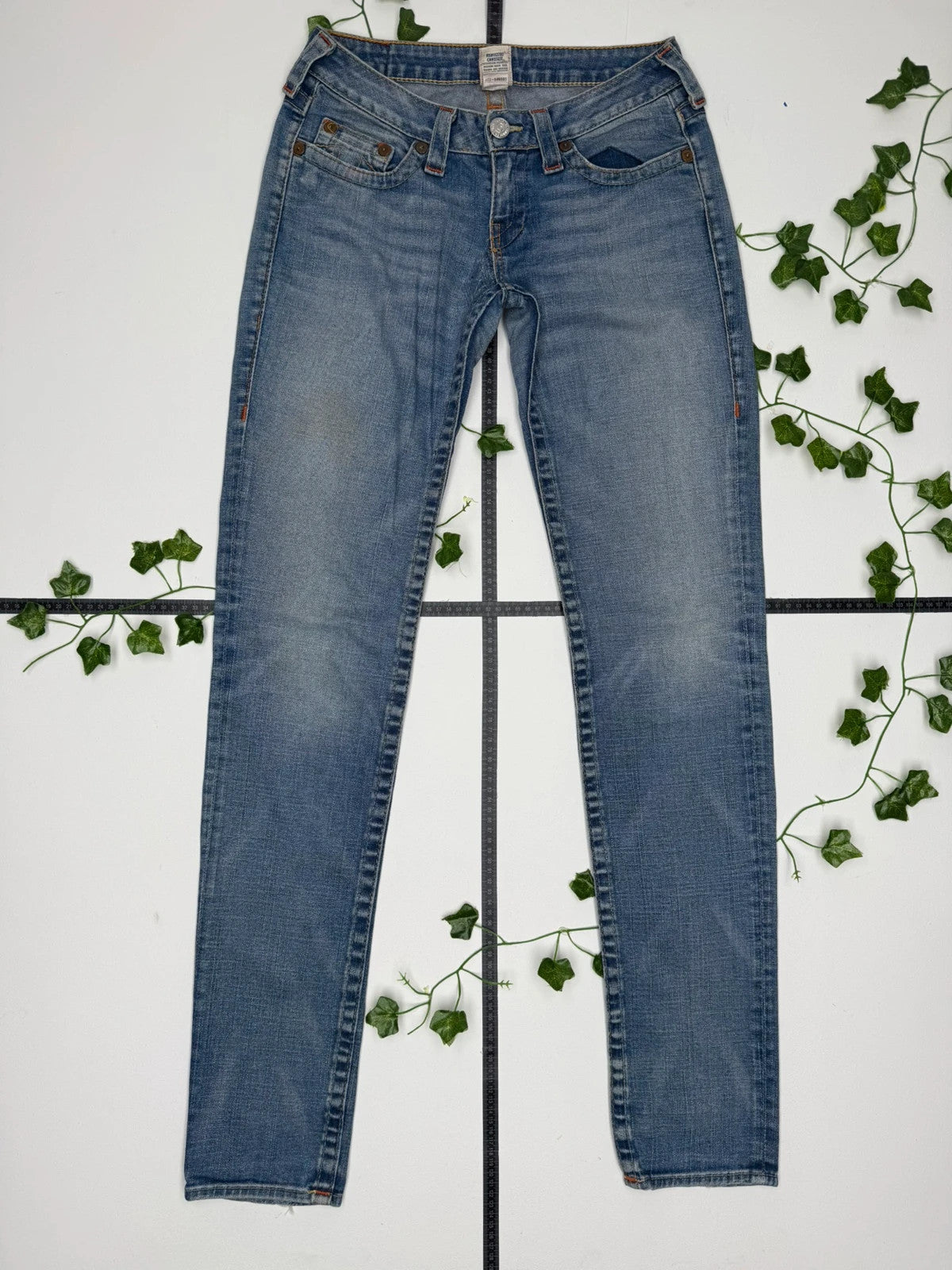 True Religion Vintage Low Waist Jeans W27 - MonkeysVintage