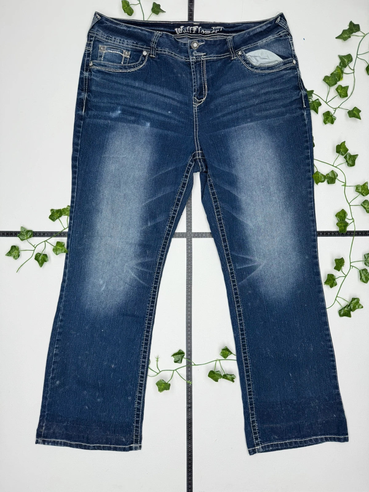 Wall Flower Vintage Jeans Baggy Low Waist Flared XXL - MonkeysVintage