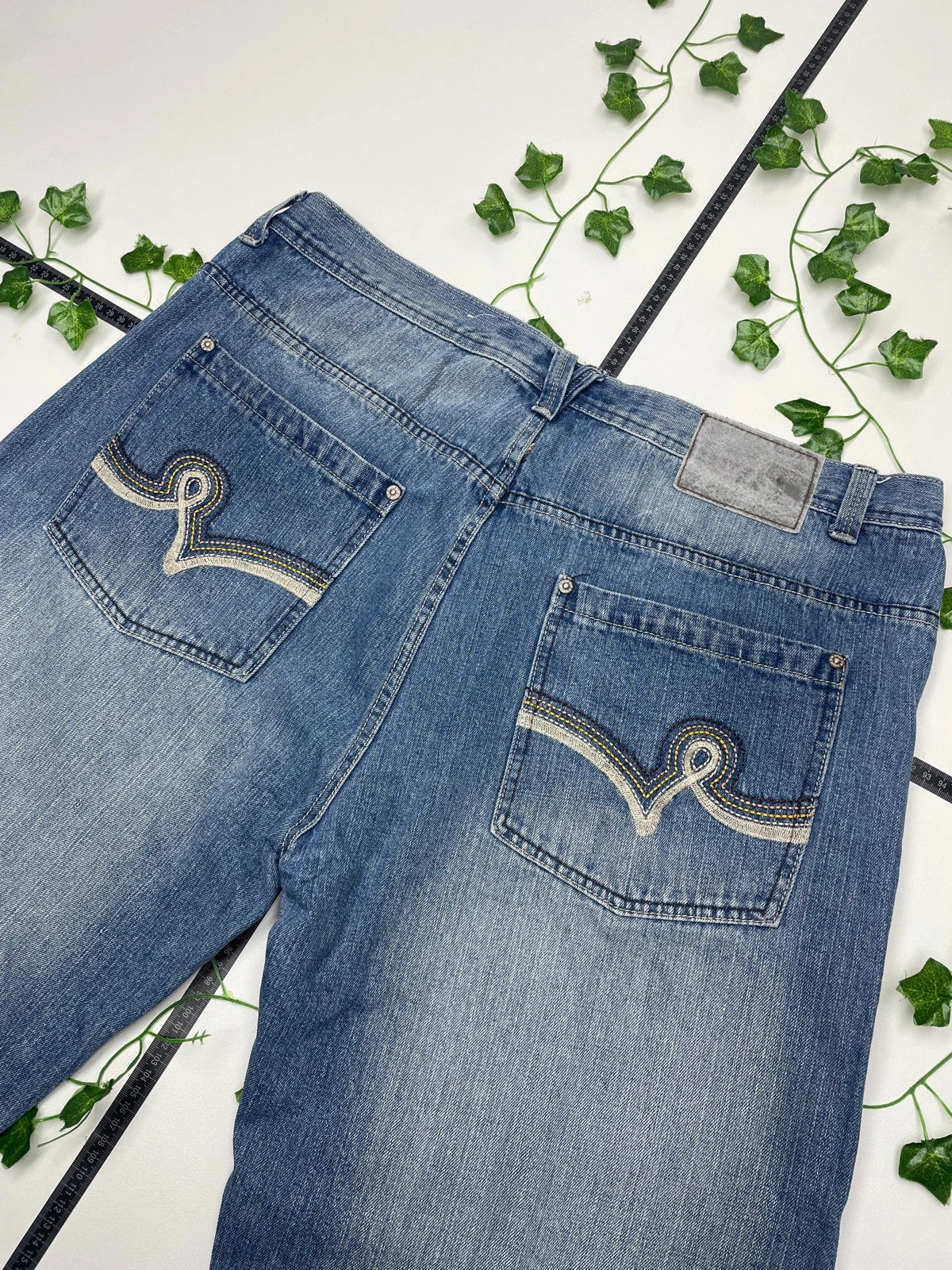 Sive Jungle & Co. Vintage Bestickte Hip Hop Baggy Jeans W42 L34 - MonkeysVintage