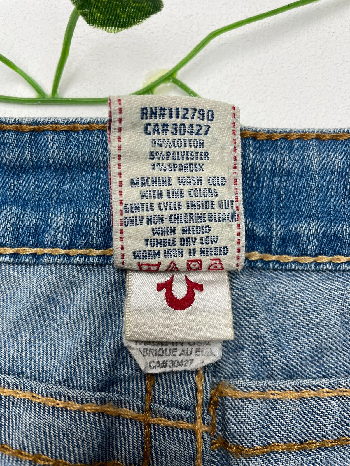 True Religion Vintage Low Waist Flared Jeans W27 - MonkeysVintage