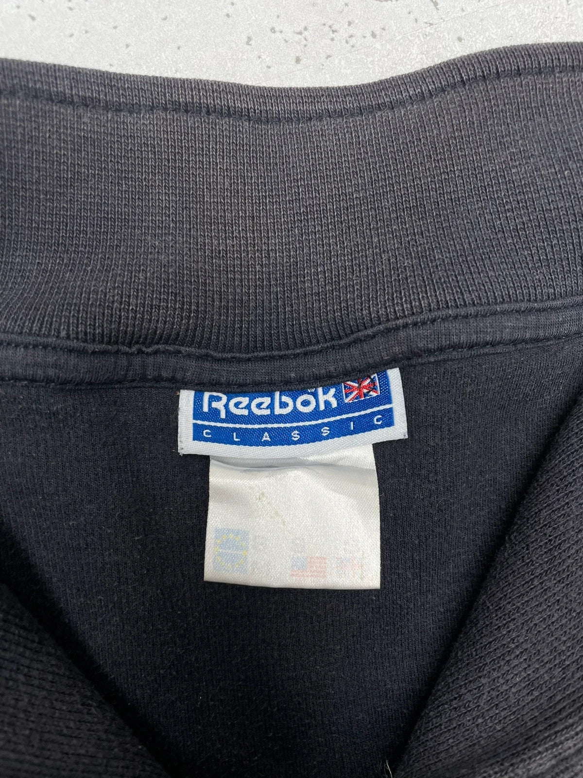Reebok Vintage Zip Sweatshirt Schwarz S - MonkeysVintage