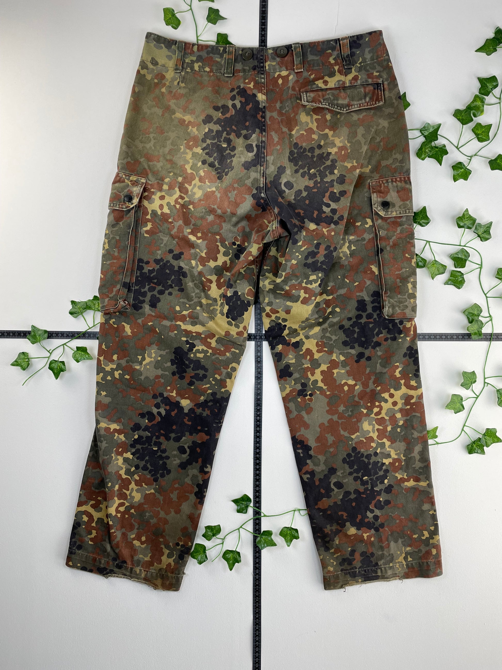 Vintage Military Cargo Hose W32 L32 - MonkeysVintage