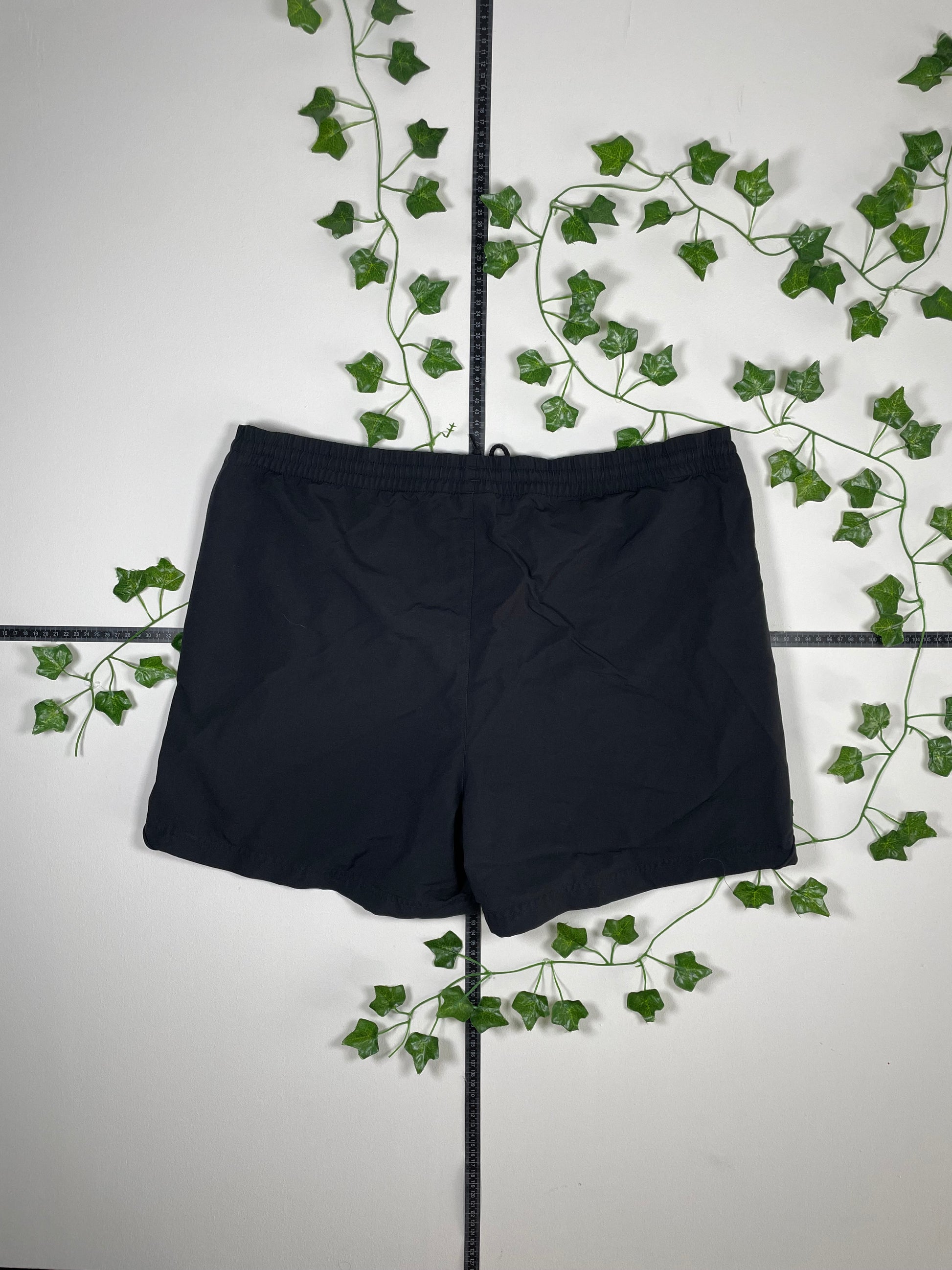 Adidas Vintage Shorts XL - MonkeysVintage