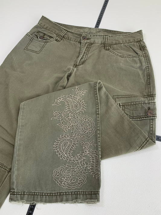 Vintage Y2K Japanese Low Waist Cargo Hose 38 M - MonkeysVintage