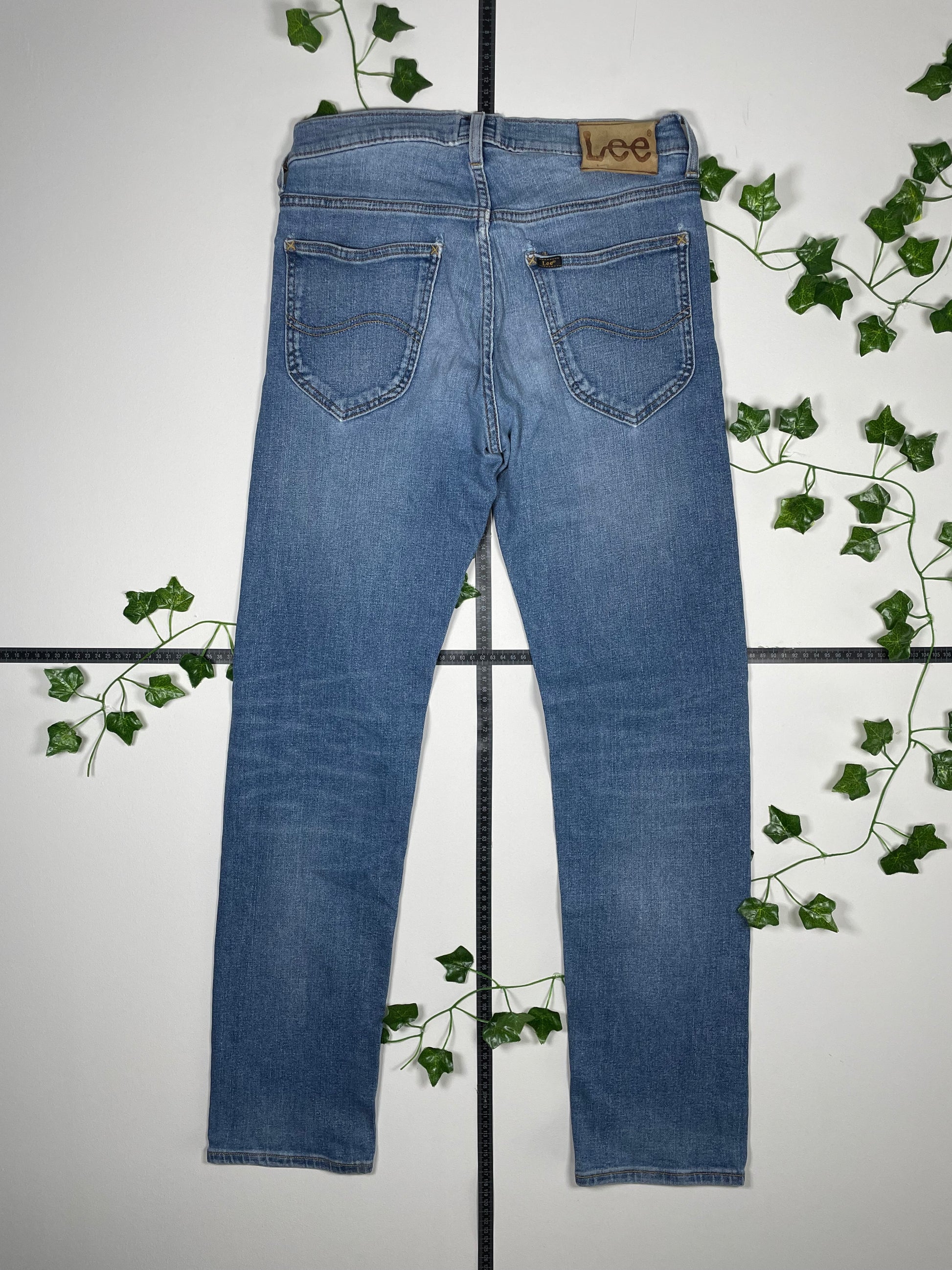 Lee Jeans Straight Leg Fit W29 L32 - MonkeysVintage