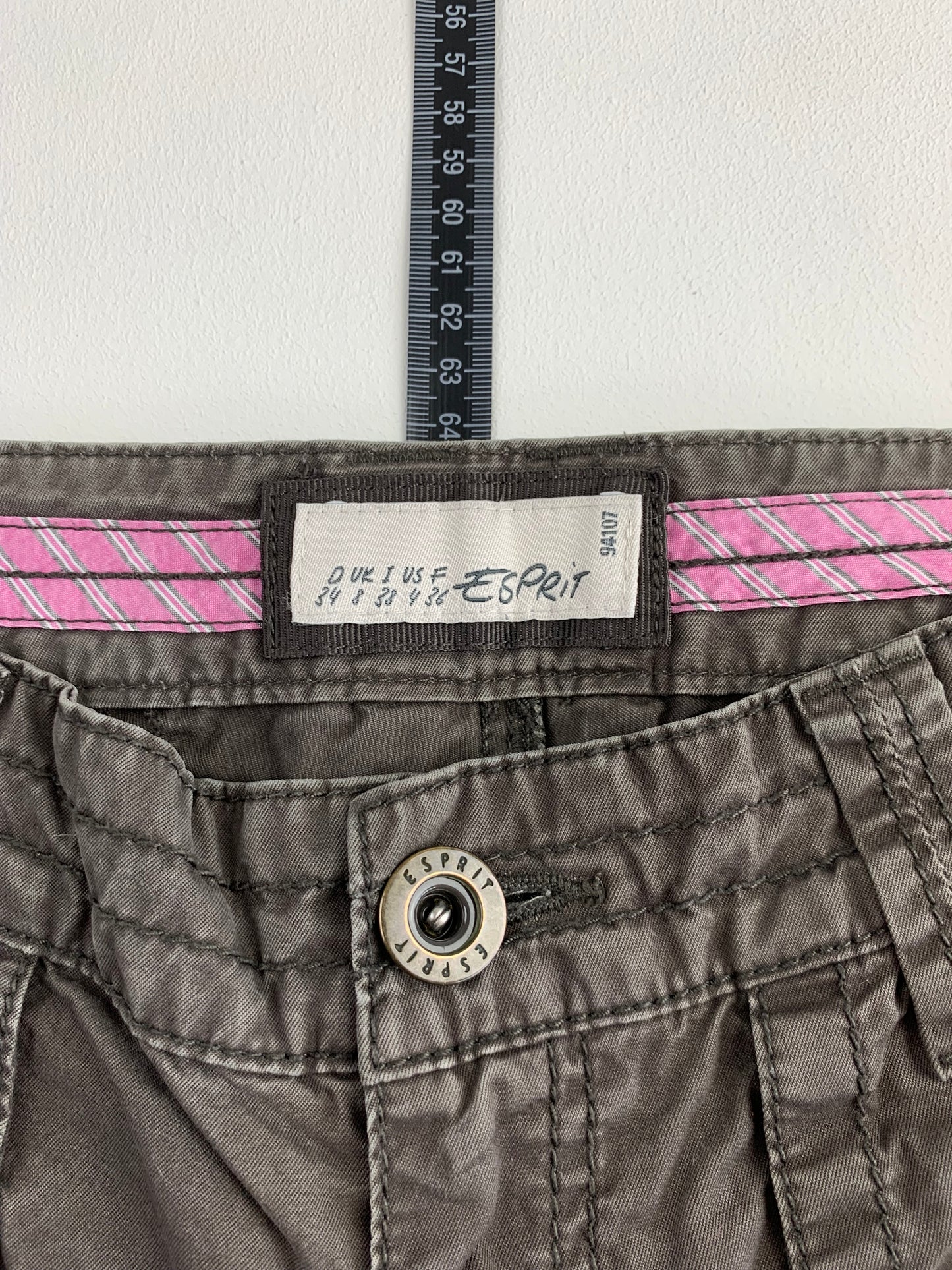 Vintage Y2K Low Waist Cargo Hose M - MonkeysVintage