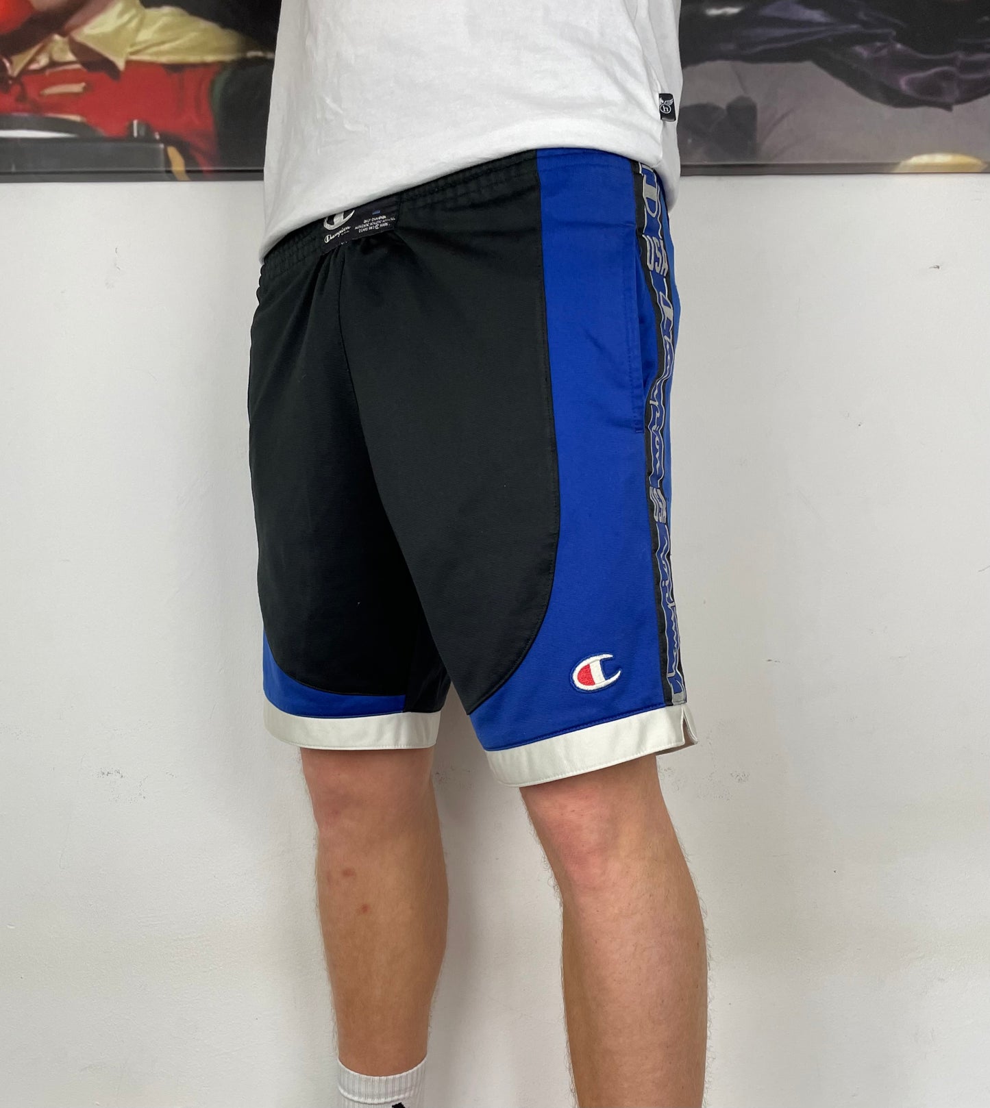 Champion Vintage Shorts S - MonkeysVintage