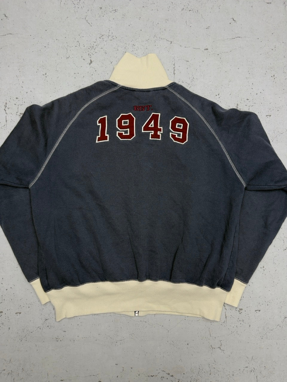 Adidas Sweatjacke navy creme Rückseite mit EST. 1949 Schriftzug