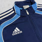 Adidas Trainingsjacke navy hellblau Logo Detail auf der Brust