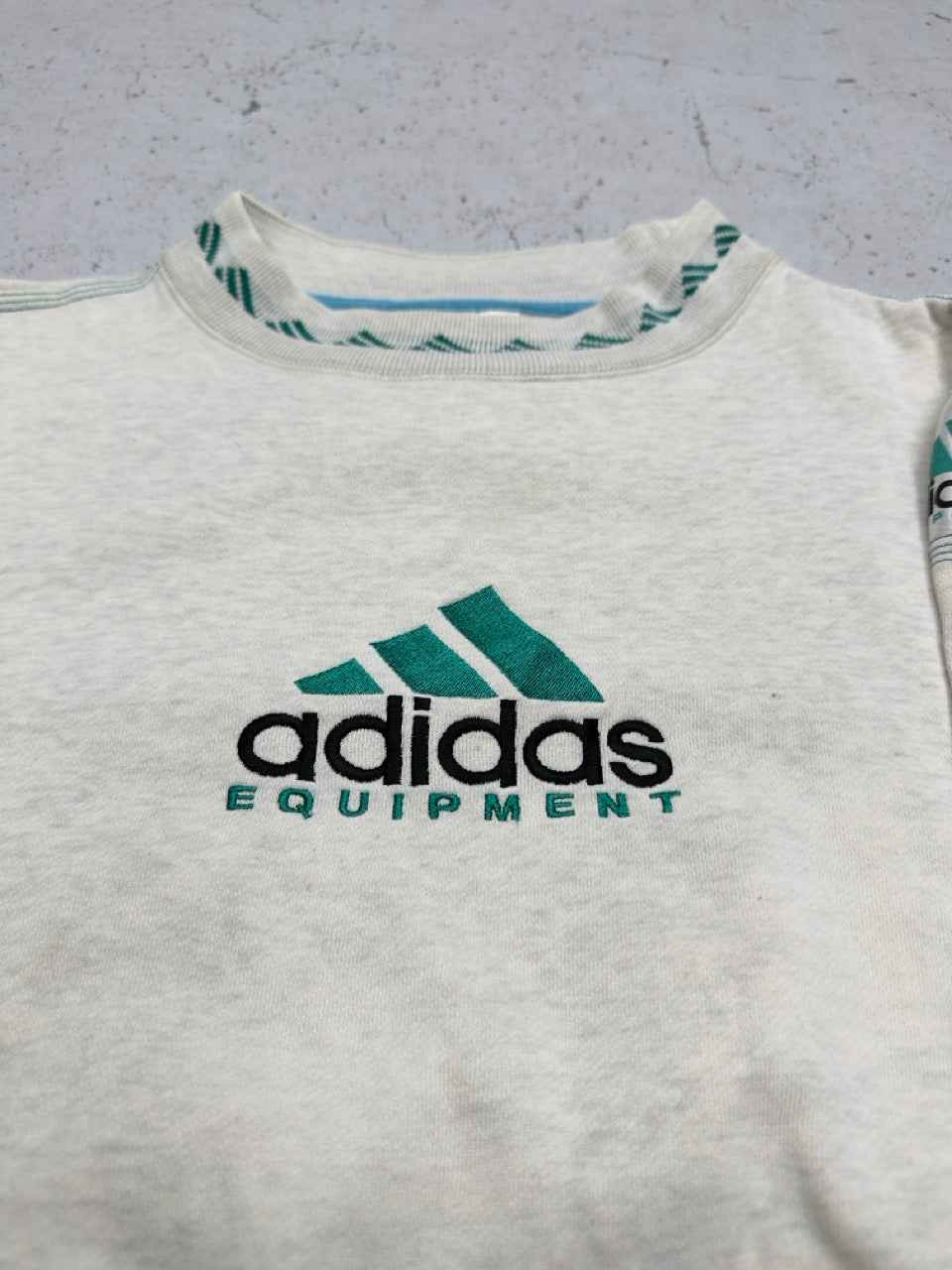 Adidas Equipment Sweatshirt grau meliert Logo Detail