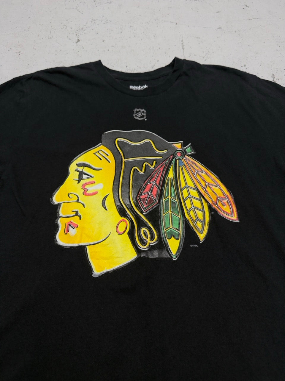 Reebok NHL Chicago Blackhawks T-Shirt schwarz Logo Detail